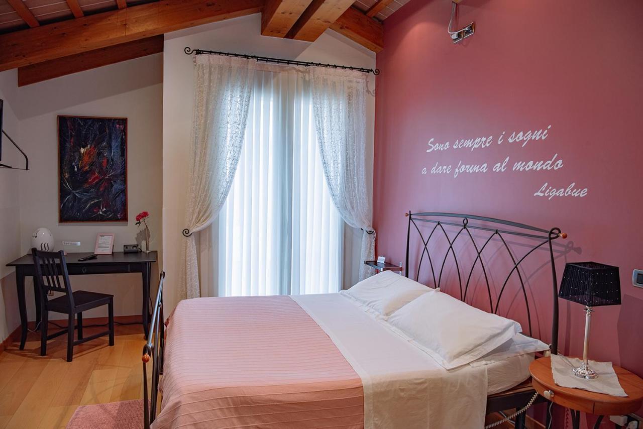 Rosa Del Grappa Bed & Breakfast ภายนอก รูปภาพ