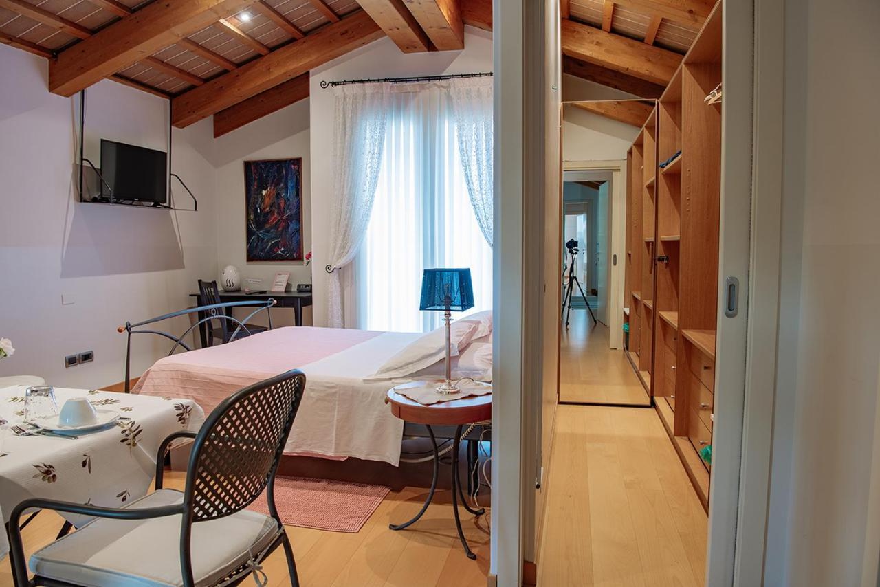 Rosa Del Grappa Bed & Breakfast ภายนอก รูปภาพ